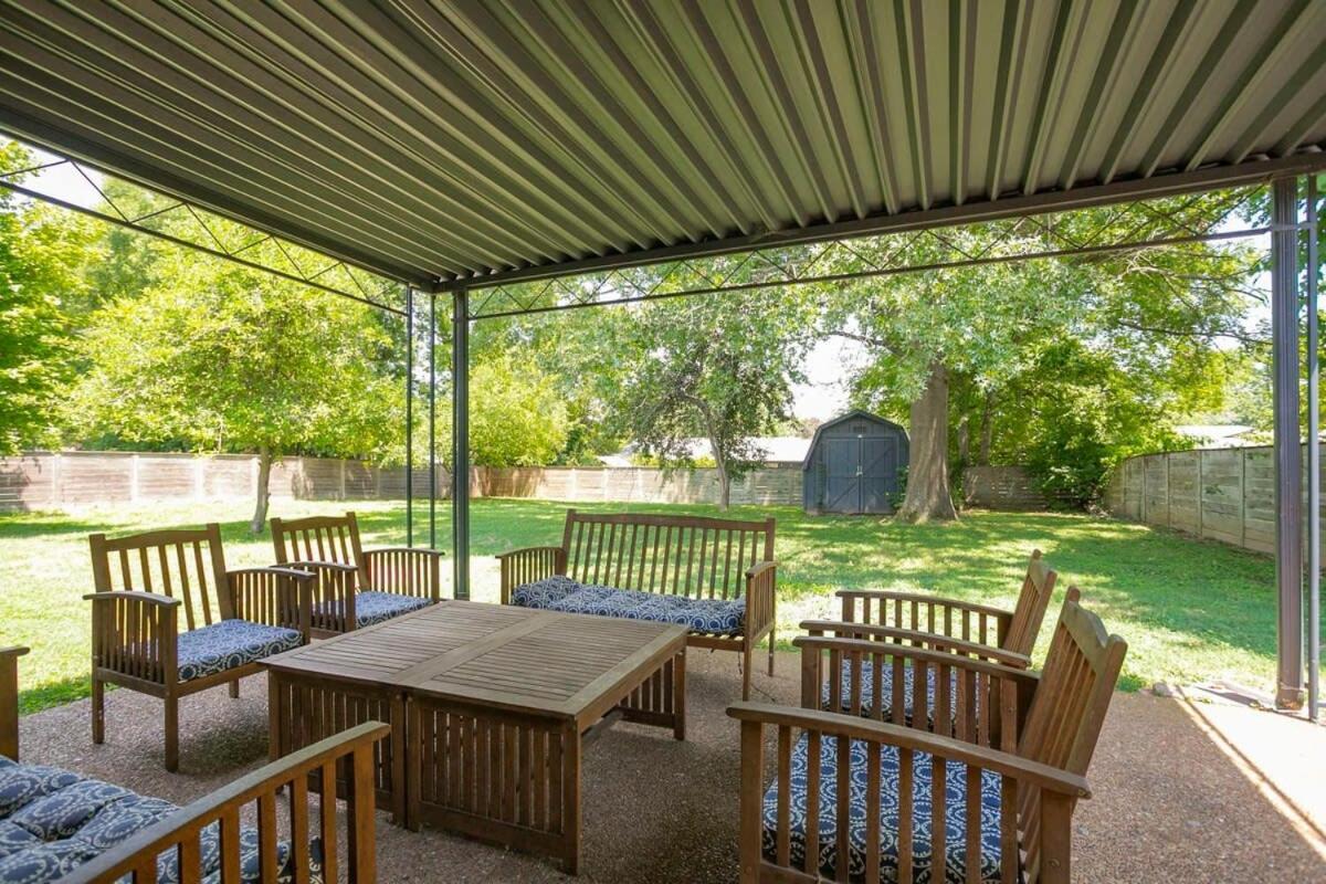 Hip Rustic Ranch Style Home In East Nashville Exterior photo