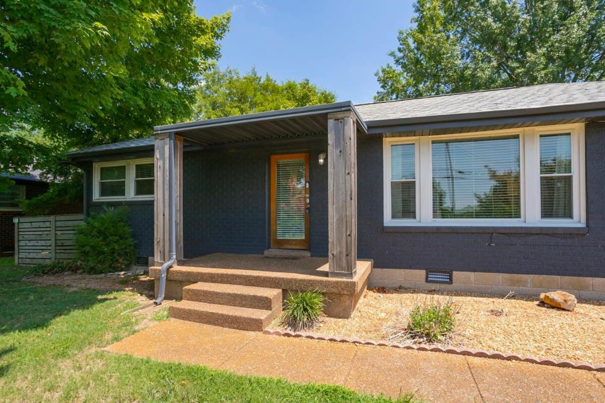 Hip Rustic Ranch Style Home In East Nashville Exterior photo